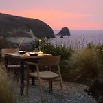 Milos Breeze Boutique Hotel