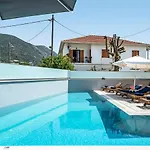 Blue Star Aparthotel