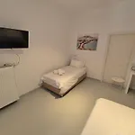Be Kythnos