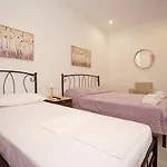 Karnagio Rooms