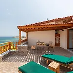 Caldera Close To The Port, Airport & Athens