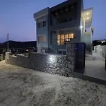 Endless View Apartment
