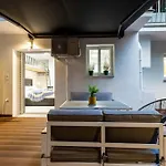Backyard Modern House Nea Smyrni