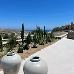 Resort Villa Vayu Mit Meer- Und Hafenblick