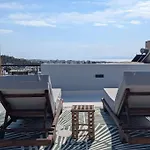Loft With Panoramic View Near The Center Of Athens