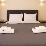 Piraeus Relax