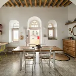 Th_Eros House