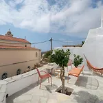 Th_Eros House