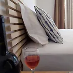 Ilida Apartments