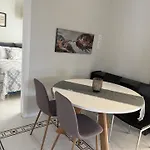 My Way Hotel
