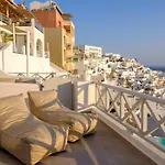 Elia Caldera Suites