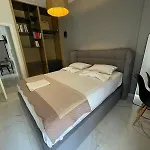 Anais Apartment