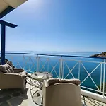 Villa Nikolitsa With Private Beach