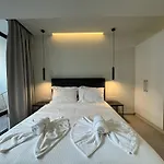 Exarchia City Apartments B6