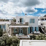 Samanti House, Leivadi Serifos