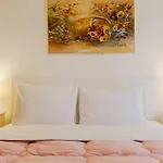 Kiveli Boutique Apartment With 2-Bdrms