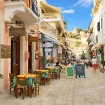 Glyfada Villen In Der Naehe Des Strandes