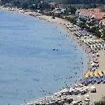 Glyfada Villen In Der Naehe Des Strandes