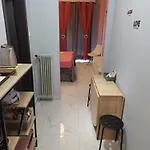 Tonias House In Athens
