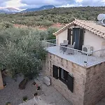 Magnificent, Authentic Private Villa And The Guest House