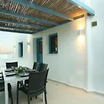 E & I Lefkes Studio Paros