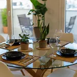 Penthouse Nest For 3 Persons