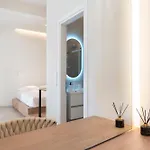Oculus Kallithea Creators Hub&Suite By Live&Travel