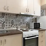 Spacious Peaceful Family 2Bd Apt