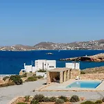Seaside Home With Hot Tub, Vineyard, Shared Pool And View