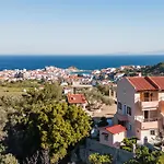 Athina Kokkari Apartments