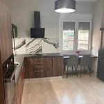 Angies Ledsigns Apartment