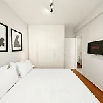 Niovis By Verde Apartments