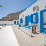 Ancient Thera Apartments