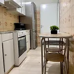 Down Town Athens Cozy Apartment
