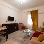 Athenian Dream Apartment-Spacious & Luxurious