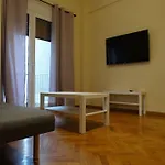 Michael'S Apartment