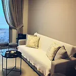 Minimal 2Bd Apartment In Thisio