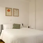 Vibrant 2Br In Koukaki