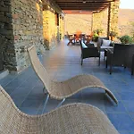Stunning Seafront Apartment In Kea
