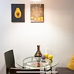 Central Studio Flat Easy & Cosy