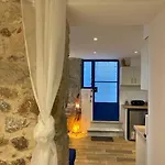 Akropole 700 M Koukaki Merkez