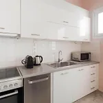 Classic Living 2 Bd Historic Apt W Acropolis View