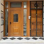 Superlux Apt Near White Tower