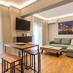 Gino Apartments