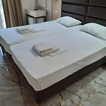Rachoni Resort
