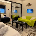 Luxury Studio Archit 14 Street