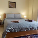 The Fir Trees House - Το Σπίτι Με Τα Έλατα