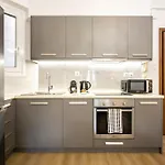 Zen Elegant Apartment In The Center Of Athens