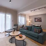 Modern Ilisian Apartment