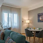 Modern Ilisian Apartment